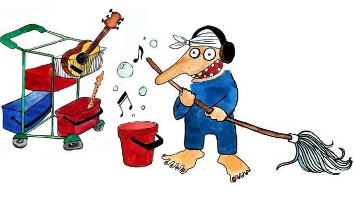 Tegneseriefigur der gør rent. Der er en guitar og en blokfløjte på rengøringsvognen