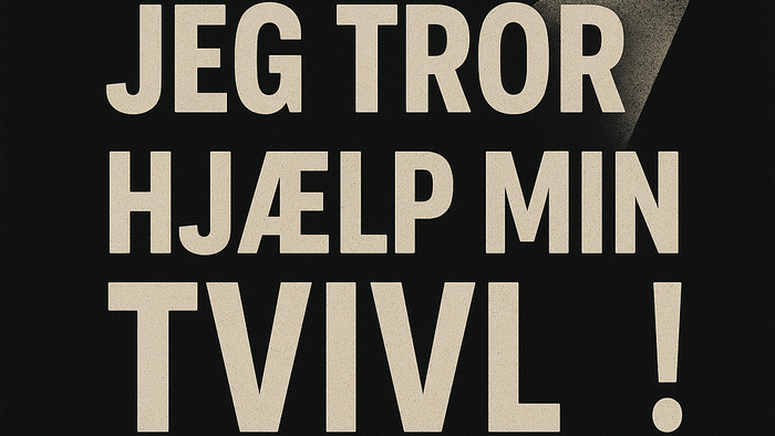 Sort plakat med hvid tekst **