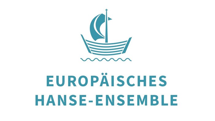 Das Logo zeigt ein Segelschiff auf Wellen mit dem Text "Europäisches Hanse-Ensemble"