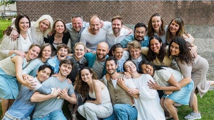 ”Nytårsfejring med dobbeltkoncert ”