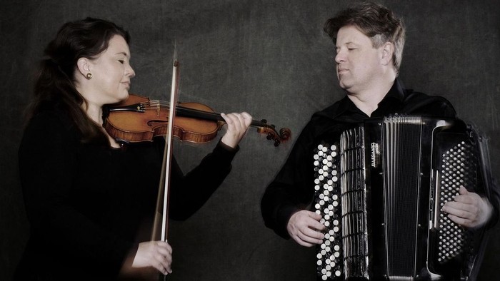 Violinist og accordionspiller