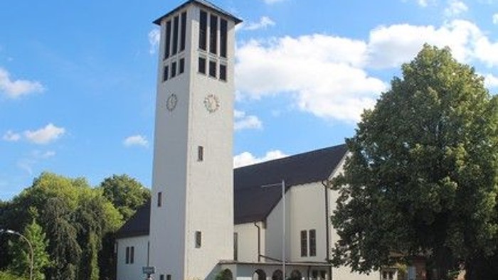 Friedens,irche in Unna-Massen
