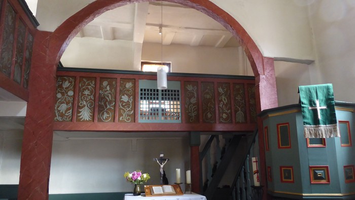 Innenraum Kirche Kl-Eichen