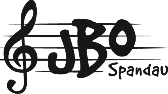 Das Bild zeigt das Logo von JBO Spandau mit Notenlinien und einem Notenkopf.