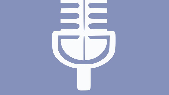 Das Bild zeigt ein Mikrofon-Symbol vor einem grauen Hintergrund mit dem Text "KulturKirche" darunter.