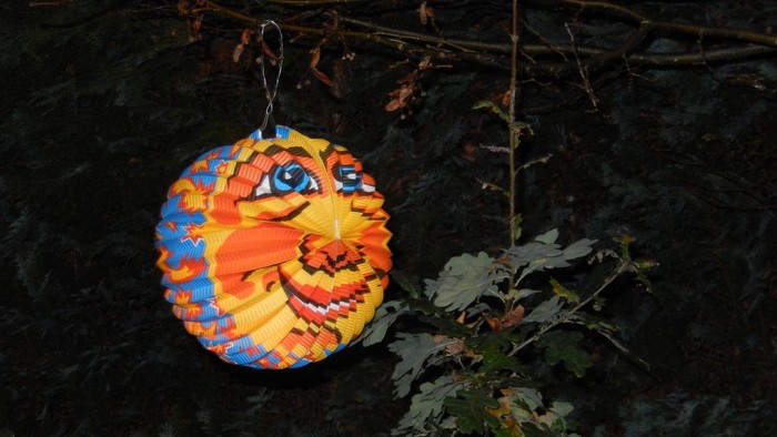 Laterne mit Mondgesicht