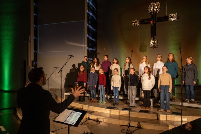 Listen up!-Kinderchor.jpg