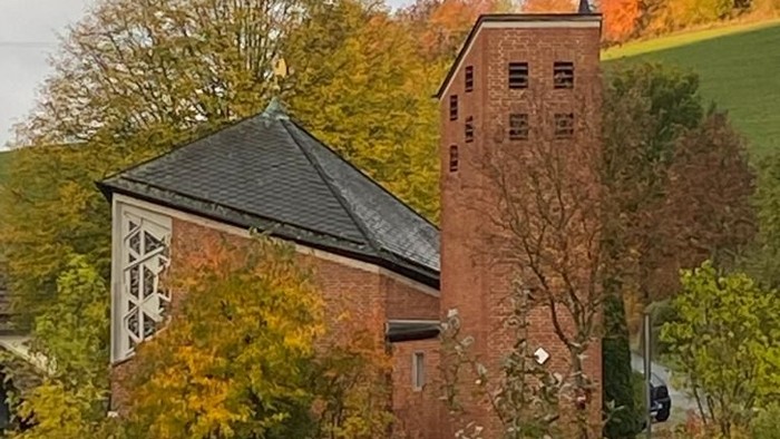Außenaufnahme Kirche Benkhausen