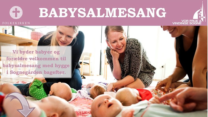 Babysalmesang for nyfødte babies med forældre og boghandlerne