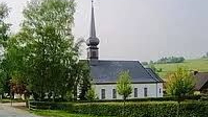 Kirche von außen.