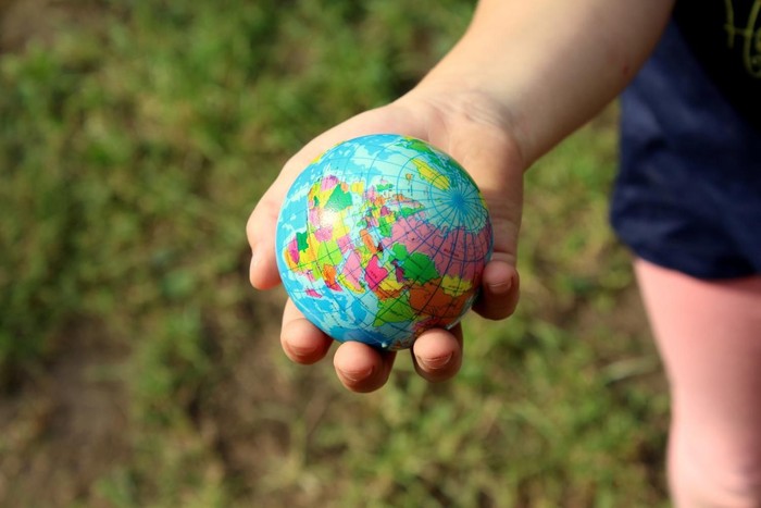 Die eine Welt ist in unserer Hand