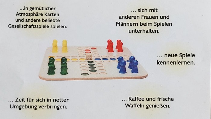 Plakat für ein seniorenfreundliches Karten- und Brettspielcafé mit sozialen Aktivitäten in Brackel und Neuasseln.
