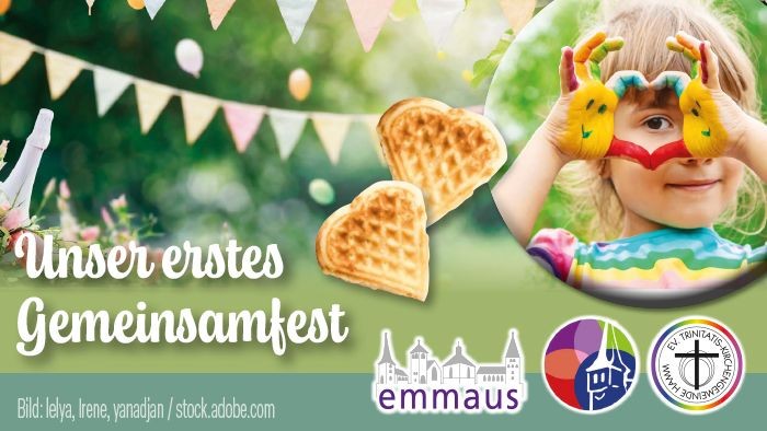Ein Kind mit festlicher Gesichtsbemalung hält herzförmige Waffeln bei einer Gemeinschaftsfeier mit dem Titel *„Unser erstes Gemeinsamfest“*.