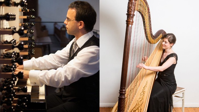 Organist im weißen Hemd an einer großen Orgel, Harfenistin in schwarzem langen Abendkleid an einer Harfe.