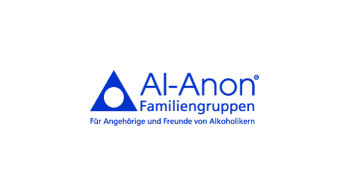 Logo von Al-Anon mit einem blauen Dreieck, in dessen Mitte sich ein weißer Kreis befindet. Rechts davon und unter dem Dreieck befindet sich der Al-Anon-Schriftzug