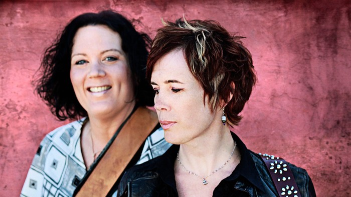 Duo Namoli Brennet und Amelie Proscher - zwei Künstlerinnen des modernen US-Songwriting