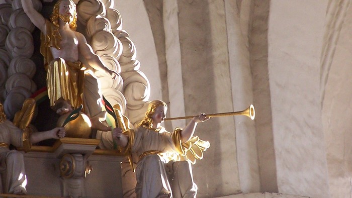 Engel auf dem Altar der Oberkirche