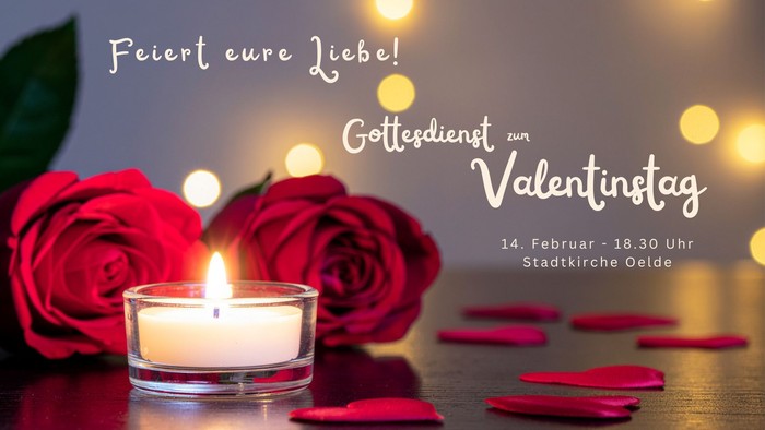 zwei rote Rosen, ein Teelicht und rote Herzen