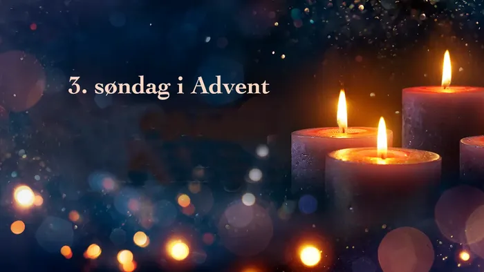 3. søndag i advent med 3 lys på mørk baggrund