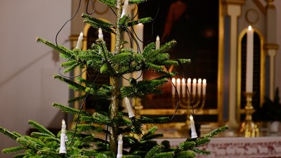 Juletræ i Svaneke Kirke