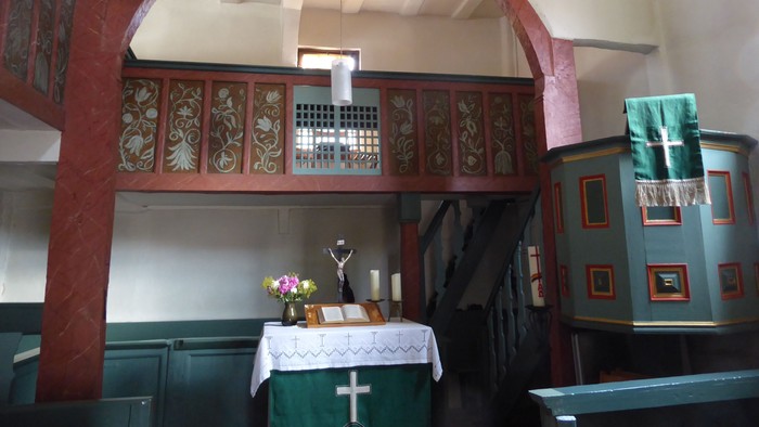 Innenraum Kirche Kl-Eichen