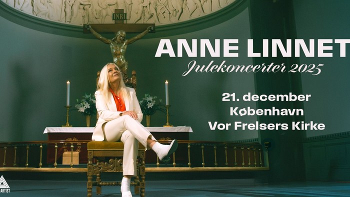 Anne Linnet optræder til en kirkebegivenhed den 21. december 2025.