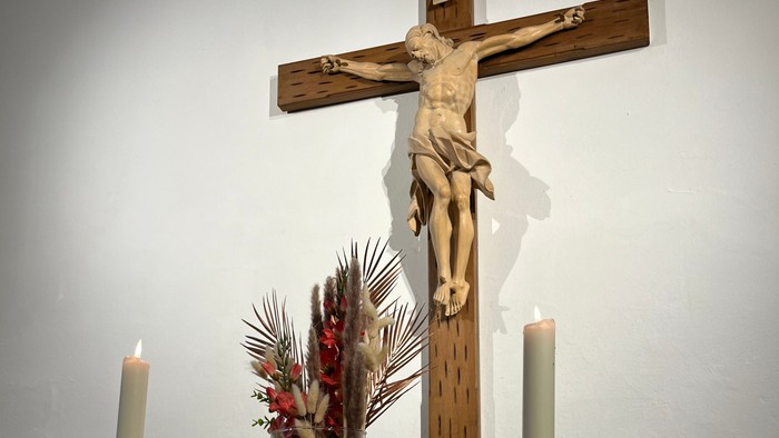 Altar in der Wolferoder Kirche