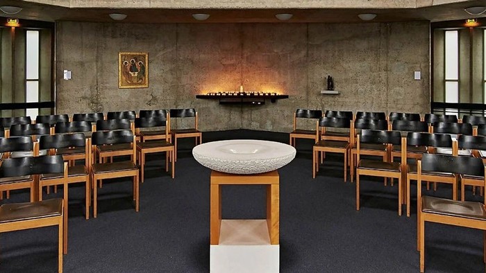 Innenansicht der Dreieinigkeitkirche