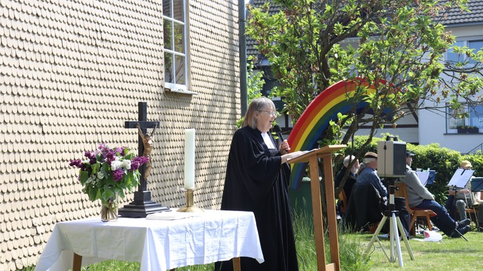 Himmelfahrts-Gottesdienst vor der Lardenbacher Kirche