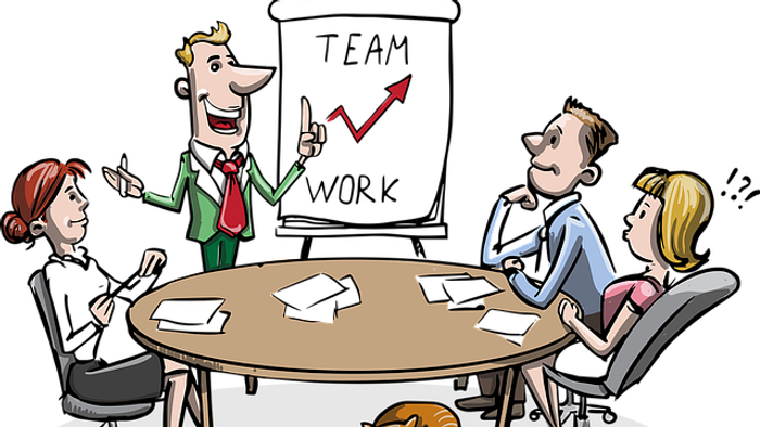 Vier Cartoon-Figuren sitzen um einen Tisch und diskutieren, eine zeigt nach oben.