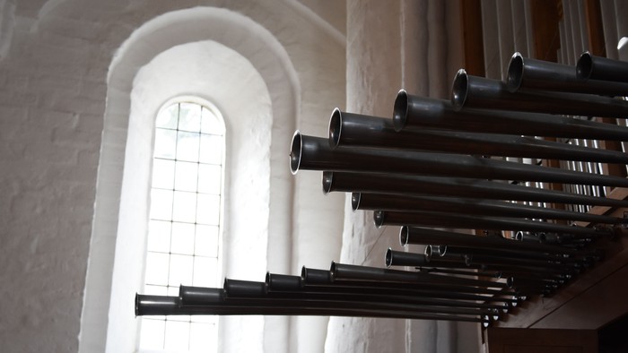 Orgler i kirke.
