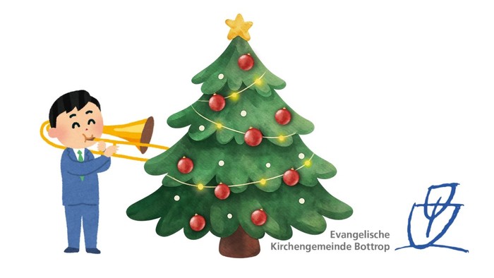 Ein Junge bläst eine Trompete neben einem geschmückten Weihnachtsbaum.