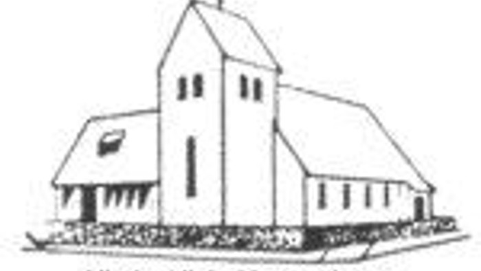 Eine einfache Strichzeichnung einer Kirche mit der Beschriftung „Kirche Klein-Krotzenburg“, einem Kirchturm und einem Kreuz oben drauf.