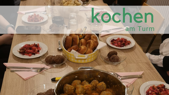 Tisch mit ukrainischem Menü