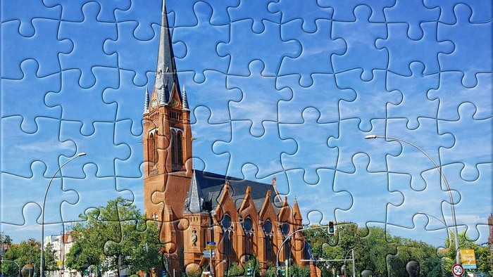 Kirche zum Guten Hirten als Puzzle