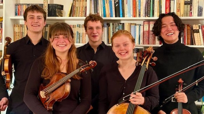 Gruppenfoto des Streichquintetts