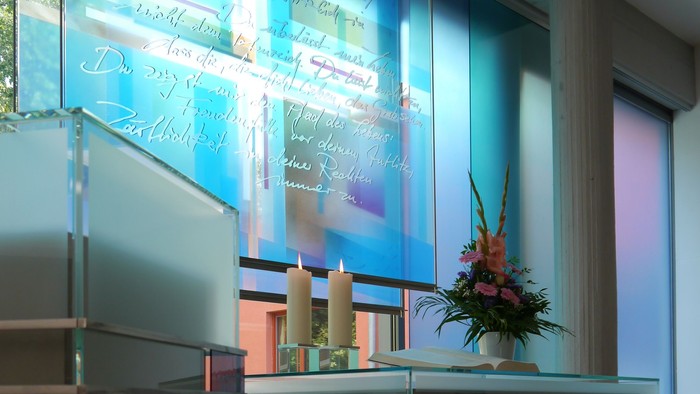 DSH Glaswand mit Spruch aus Ps. 16,8bff