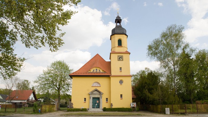 Kirche Niederlehme von außen