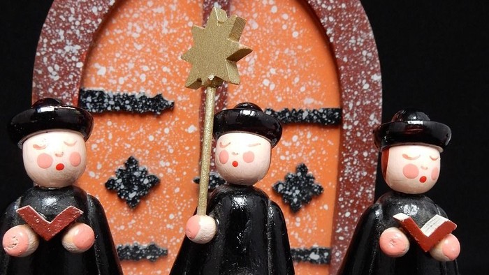 Kurrendesängergruppe aus Holz