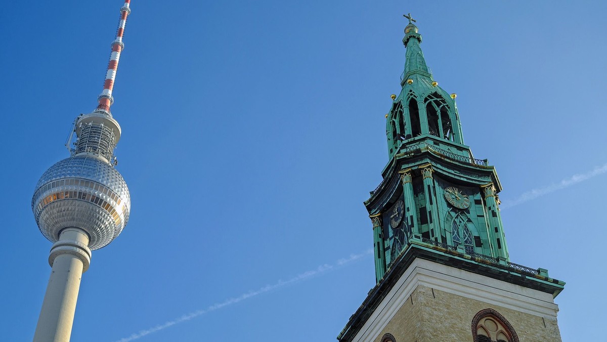 Zwischen Rathaus, Rabatten und Reformatoren – Die St. Marienkirche in Geschichte und Gegenwart
