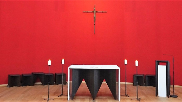 Altar Hl. Kreuz, Bergen-Enkheim