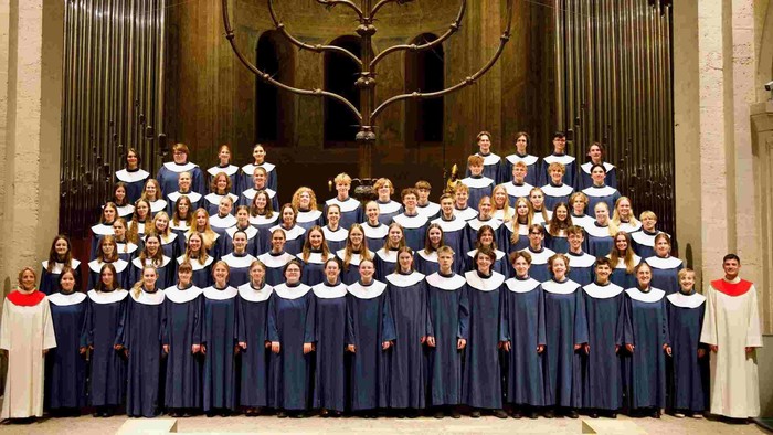 Gruppenbild der Jugendkantorei der Braunschweiger Domsingschule
