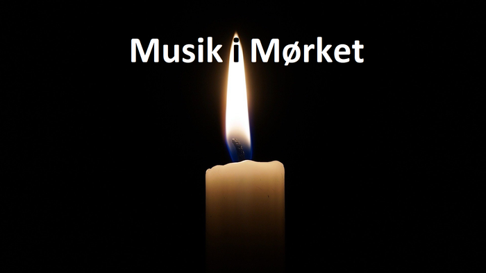 En lyseld med en lysende lyse.