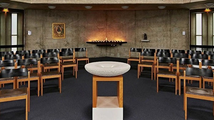 Innenansicht der Dreieinigkeitkirche