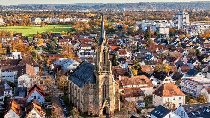 Ein Blick aus der Vogelperspektive auf die Nordkirche