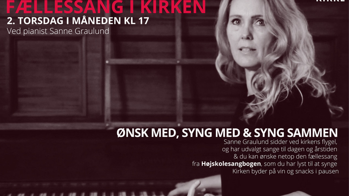 Sanne Graulund spiller klaver med tekst om fællessang