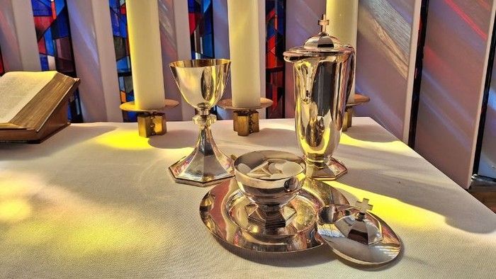 Abendmahlstisch in der Christuskirche