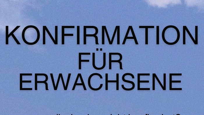 Plakat zur Werbung für Konfirmandenunterricht für Erwachsene in der Evangelischen Kirche von Mai bis Oktober 2026.