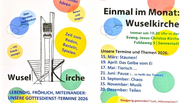 Monatlicher Kirchenveranstaltungsplan mit Aktivitäten, Themen und Zeiten für die Wuselkirche in Sennestadt, Deutschland.