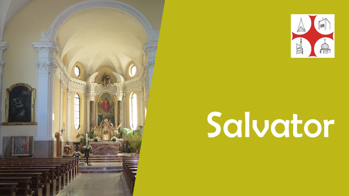 Die Kirche von Salvator mit Altären und Kirchenbänken